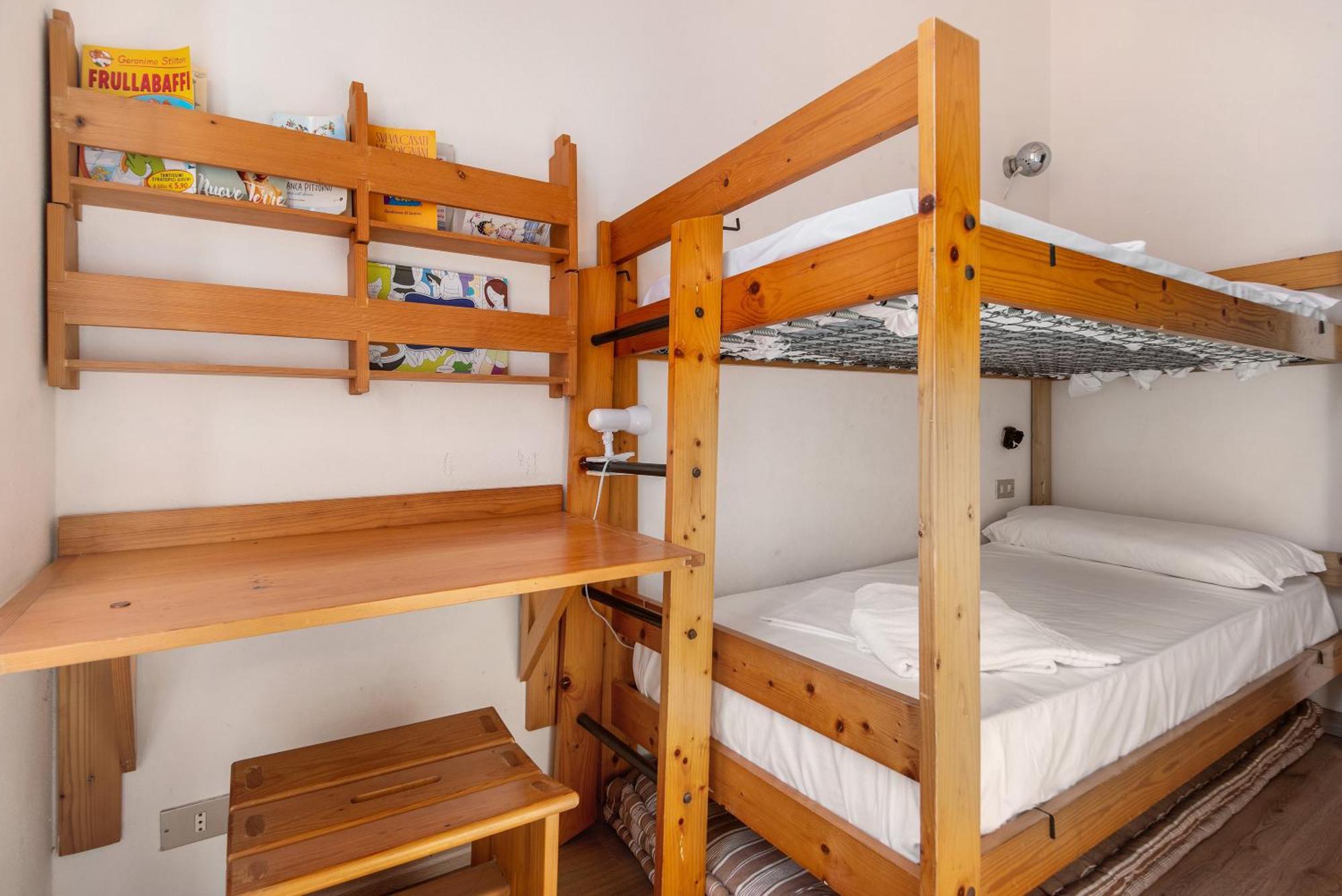 Piter Apartment *